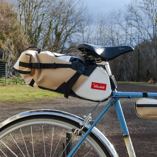 sacoche selle velo vintage auvergne